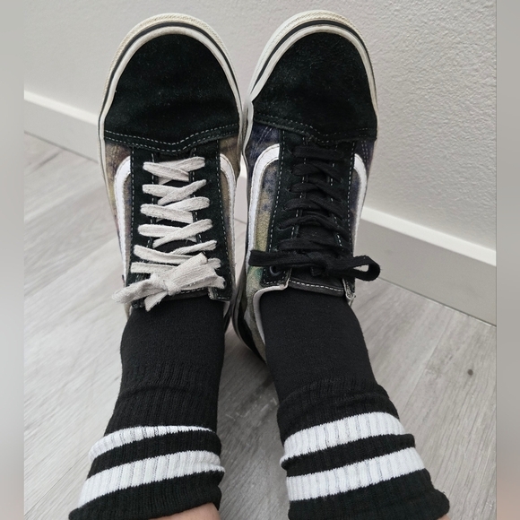 Vans | Old Skool distressed black indie sleeze low-top sneakers | WMS 7 - Picture 6 of 14